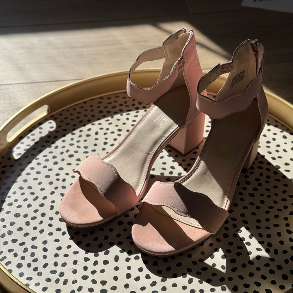 SERRA block heel sandals - Picture 3 of 9